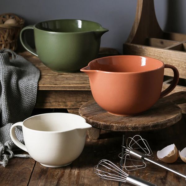 Mixing bowl, ceramic egg beater measuring cup, eagle beak cup, large household baking capacity, pointed spout drainage bowl