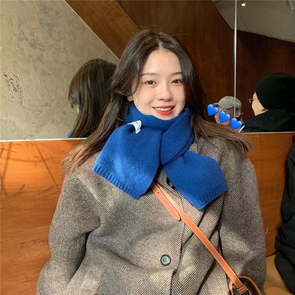 K057 Korean version of the same Korean version ins small scarf for girls autumn and winter knitted wool Korean version versatile student scarf in stock