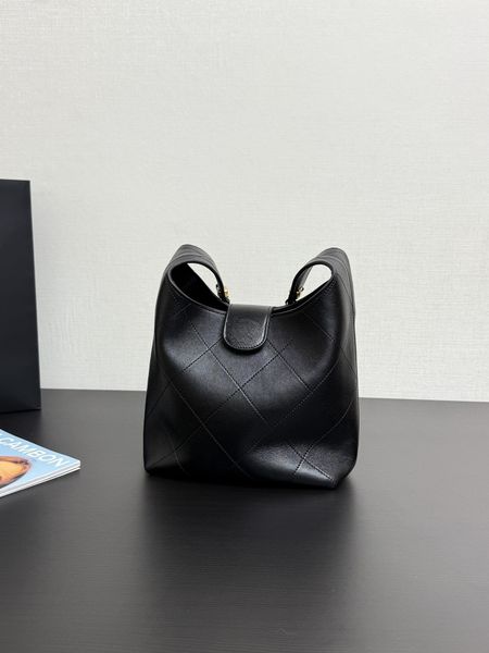 

designer bag highquality moens leather outdoor crossbody bag luxury shoulder bag fashionable leisure bag sports N221, A2