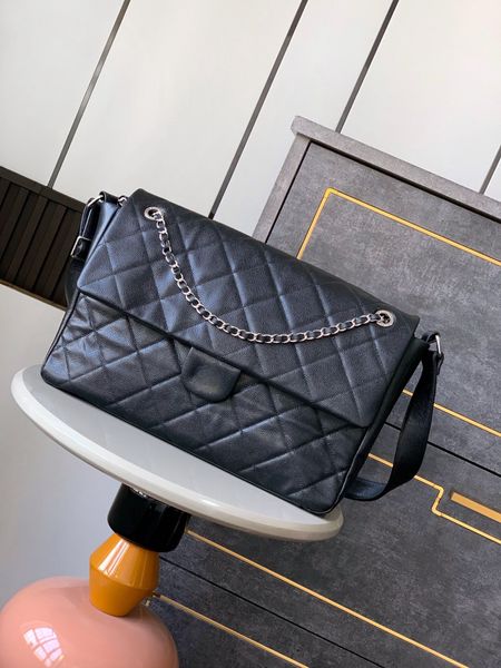 

designer bag highquality moens leather outdoor crossbody bag luxury shoulder bag fashionable leisure bag sports N220, A2