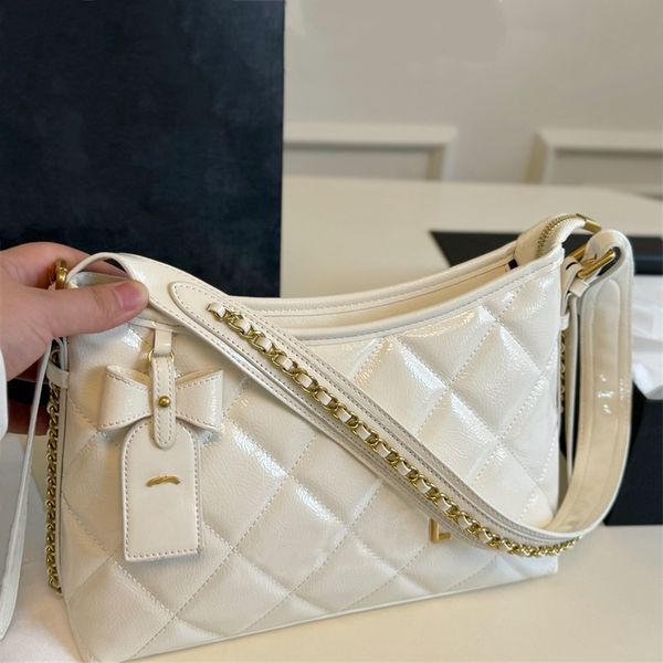 

2025 Woman Diamond Tote Bag Designer Bag Totes Shoulder Bags Fashion Handbags Baguettes Hobos Patent Leather 4 Color, Brown(28*18cm)