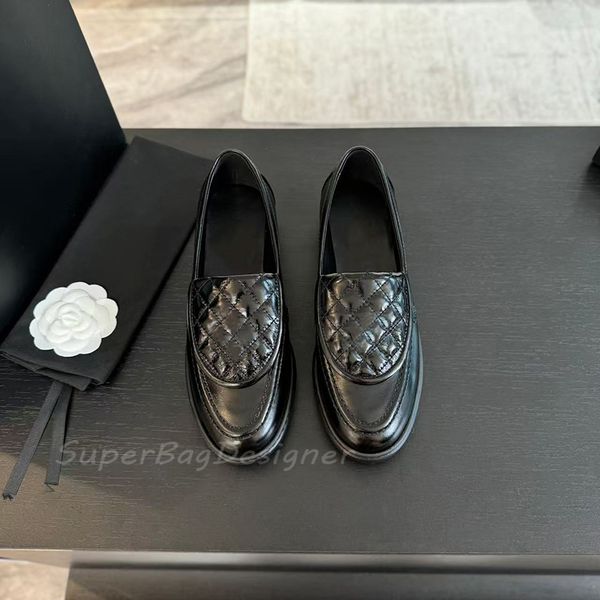 

9A Checkered diamond quilted Loafers Genuine Leather Women Loafers Moccasin Flat Shoes Lambskin Quilted With Gold Hardware Luxury Designer Platform size 35-42, Leather red