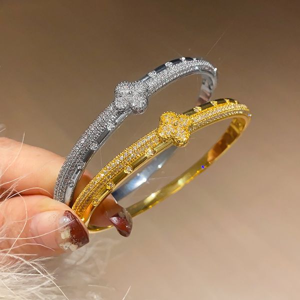 

Designer Bracelet Elegant Gold Plated Cubic Zircon Bangle Women Party Gift Wholesale Wedding Jewelry