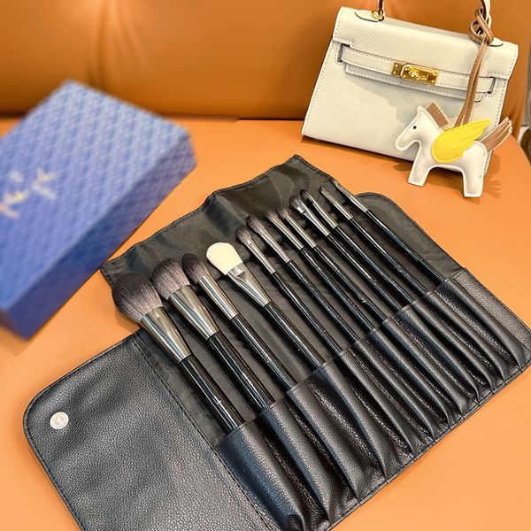 

Designer 12pcs Letter Logo Brush Makeup Tool with storage bag Box Girl Valentine's Day Birthday Gift