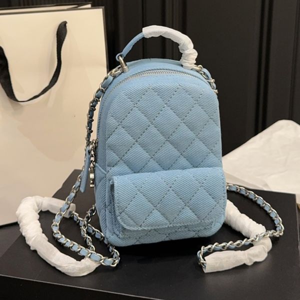 

Mini Denim Backpack Designer Womens Shoulder Bag Ribbed Silver Hardware Metal Buckle Matelasse Chain Hand Crossbody Bag Dinner Dress Bags Makeup Sacoche 18x13cm, Blue