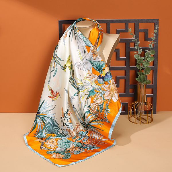 

New summer versatile mulberry silk scarf --899215
