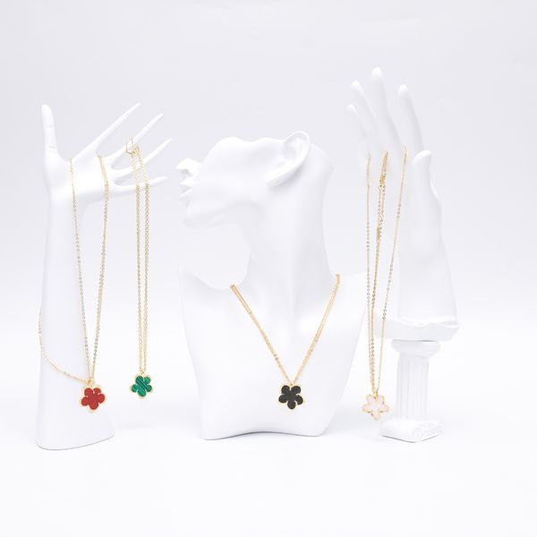 

Designer Necklace Clover Classic Sweater Long Necklaces Fashion Gold Big Flowers Design for Man Woman Jewelry Pendant 4 Color Good Quality