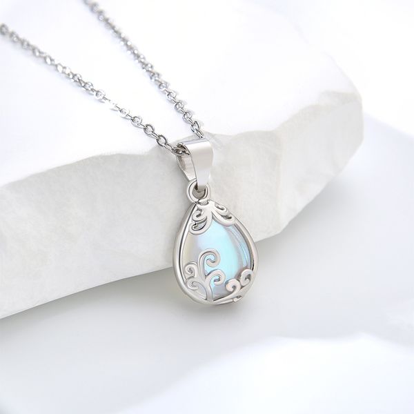 

Sterling Silver Teardrop Moonstone Necklace Women's Fall and Winter Niche Premium Feeling Collarbone Chain