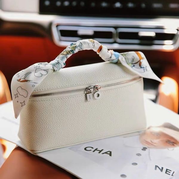 

Women Leather Bag Fashion Shoulder Bag Lady Elegant Bag Designer Women Bag Crossbody Bags Small Casual Bag Fashionable Spring Summer Bag with Box 20-7, Grey