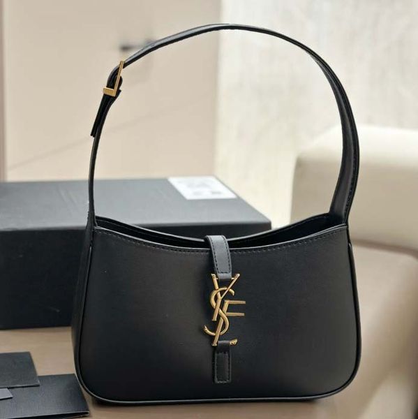 

designer bag underarm bag high-end light luxury fashionable shoulder bag casual versatile hand-held baggy bag for women 02, Y-3