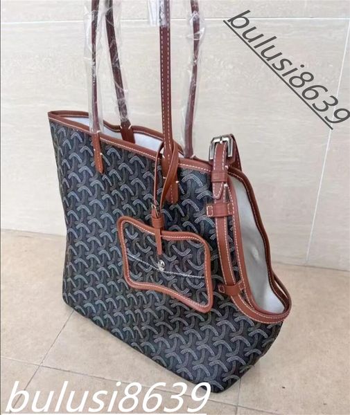 

Designer Pet Carrier Bags Outgoing Bag Pet Carrier Leather Classic Pattern Pet Teddy Aviation Bag Web Window with Handles Tote bag Easy for Pet Breathe 33.5*15*27cm, 1*