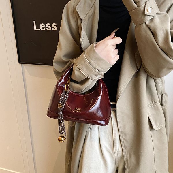 

New one-shoulder crossbody Ladies popular tote dumpling bag, Brown