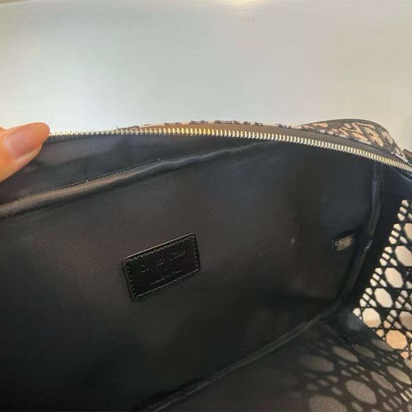 

Convenient Multi-Purpose Cat & Dog Transportation - Roomy Messenger Shoulder Bag with Comfort Features, Default