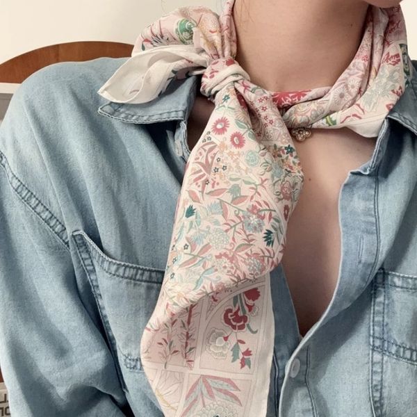 

French elegant silk double crepe 70cm square scarf --840698