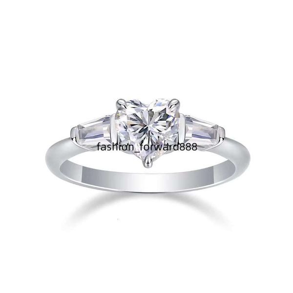 

Luxury Personalized Vvs Moissanite Boutique Jewelry Hip Hop Iced Silver Women's Eternal Ring