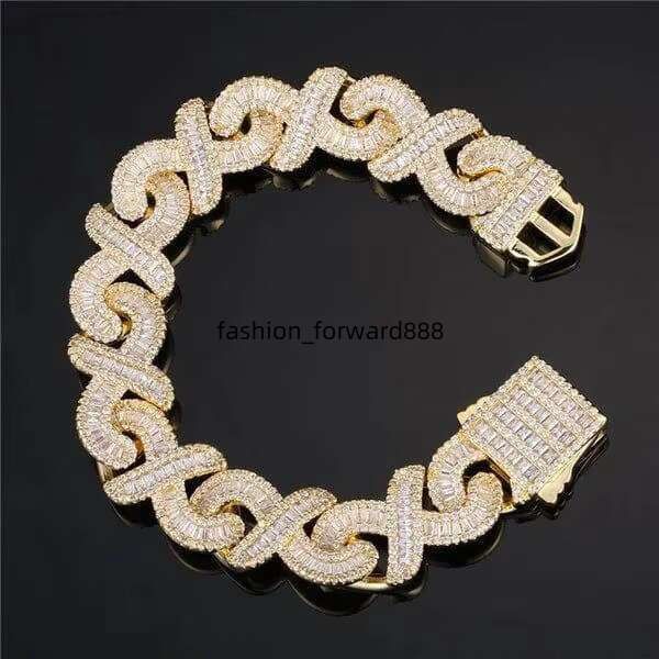 

Two Row VVS Cuban k Chain Bracelet New Design Iced Out Moissanite Jewelry Dia Main Stone for Gift From India