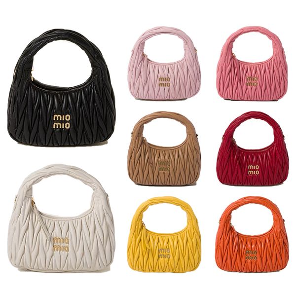 

Luxury Designer Bag Top Quality Womens Shoulder bag Armpit bag Half moon bag Handbag Lines Single shoulder strap Portable crossbody bag multifunctional mini bag, M7-20cm