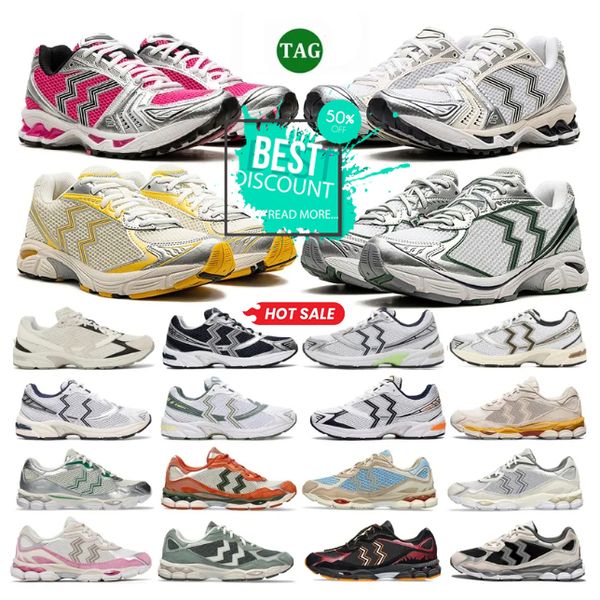 

designer shoes men women running shoes Graphite Oyster Grey Cream Solar Power Oatmeal Pure Silver White Orange mens trainer sneakers size36-45, Red