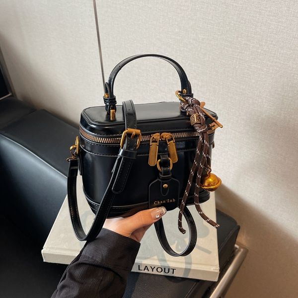 

Free Shipping 2025 Bestseller Fashion Vintage Bucket Bag - Designer Shoulder Crossbody Purse Timeless Elegance Work Casual Handbag for Women, Brown