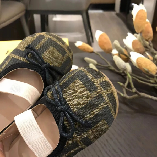 

Baby Sneakers for Boys Girls Genuine Leather Children Casual Kids Toddler Infant Shoes High quality Size 20-35, Multi-color