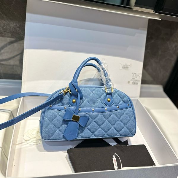 

Denim Handbag Bowling Bag Fashion Ladies Shoulder Bag Solid Gold Metal Bow Small Pendant Handbag Adjustable Shoulder Strap Crossbody Bags Travel Wakeup Bags 28cm, Sky blue