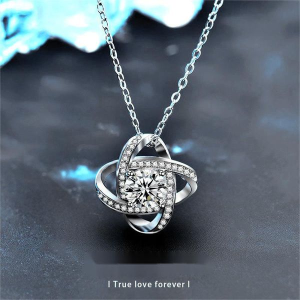 

925 Sterling Silver Moissanite Four-Leaf Clover Pendant DIY Accessories Unique Design Necklace Silver Jewelry