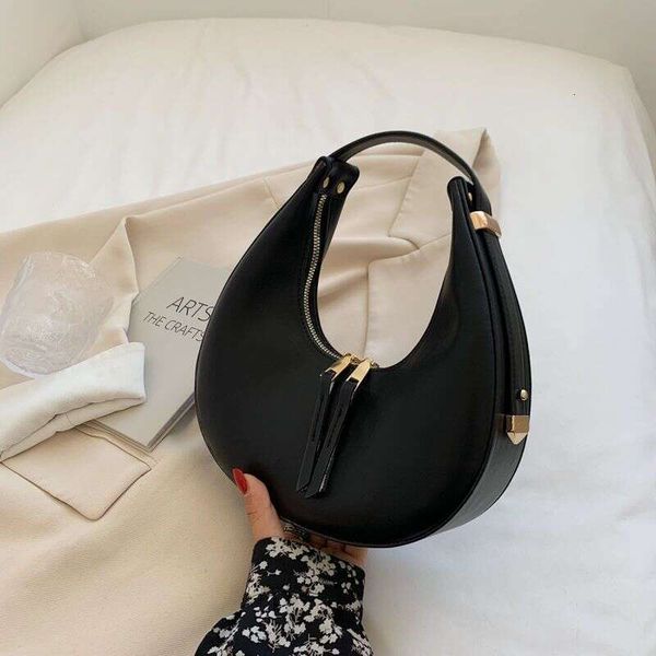 

niche bag high-end single shoulder armpit crescent designer bags for women Single Shoulder Bag for Women Round bag printing handbag single shoulder crossbody bag, Black moon accompanying
