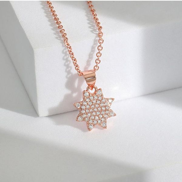 

Octagonal Star Meteor Necklace | Simple Diamond-Encrusted Comet Sunflower Pendant | Fashion Jewelry for Women