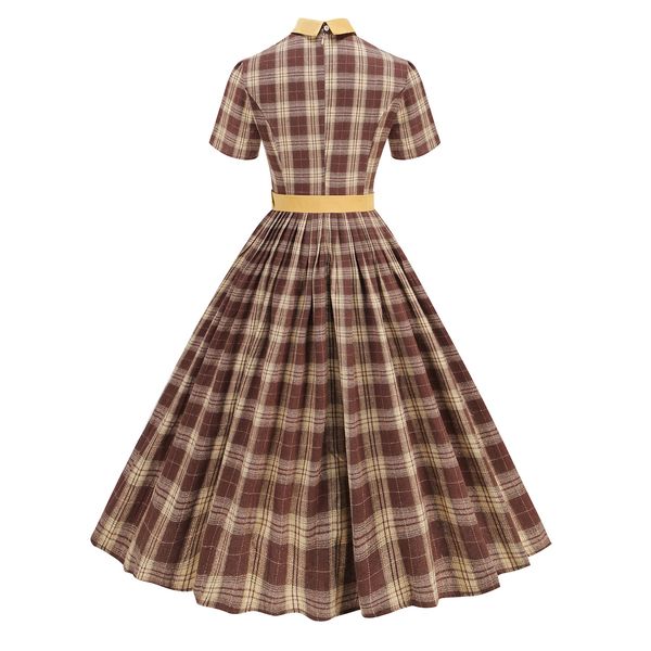 

026-A brown dress to match a top-notch bag., Orange