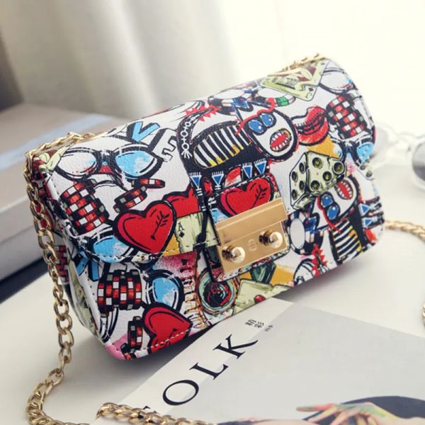 

2025New Women Bags Summer Graffiti Ladies Designer Handbags High Quality Chain Mini Bag Women Messenger Bags For Women Clutch, Black love