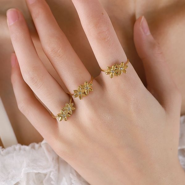 

French Style Elegant Adjustable Floral Ring, 18K Gold Plated Titanium Steel Open Ring for Women