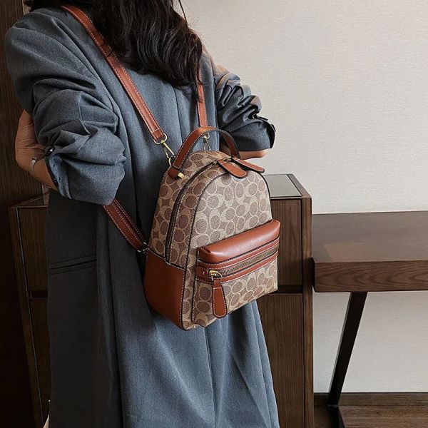 

Designer Bag Fashion Shoulder Bag Luxury Bag Crossbody Ladies Backpack Appearance Exquisite High Quality Large Capacity Women's Bag Travel Bag, Color 1