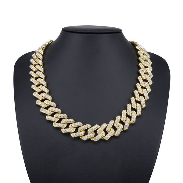 

Trendy Thicc Neckwear: Eye-Catching Multi-Stone Pendant Necklace by Popular Demand
