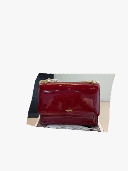 

Underarm shopping bag handbag Chic Luxury Designer Handbags - Versatile Leather Shoulder Cosmetic Bags & Crossbody Clutch Bag Collection, Red