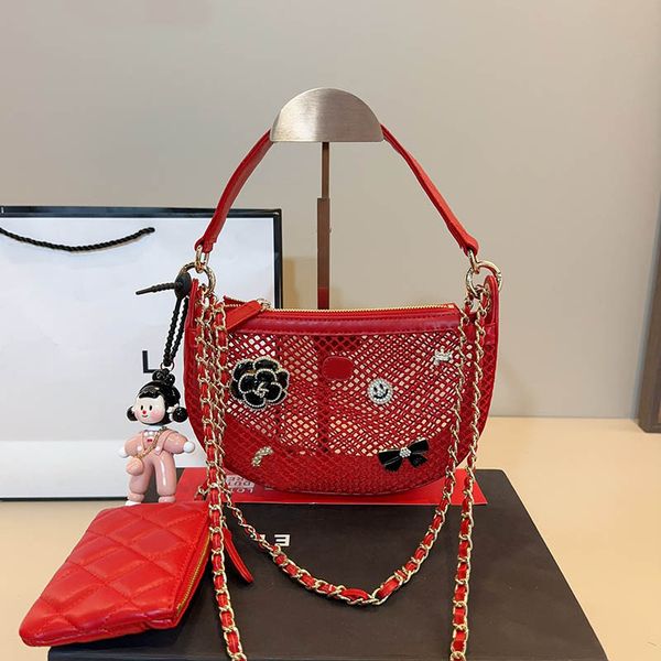 

Women Luxury Mesh Evening Bags Makeup Net Bag Lambskin Leather Black Enamel Flower Pink Doll Pendants Small Pearl Trim Shoulder Handbag with Zipper Coin Wallet 20cm, Red