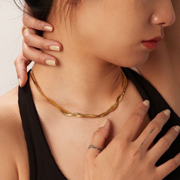 

Exquisite 18K Gold - plated Stainless Steel Necklace. Titanium Steel Popular Double - layer Crossed Flat Snake Chain Necklace Jewelry for Women