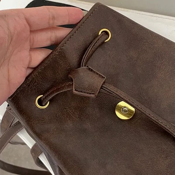 

Retro Backpack Women Daily Backpacks Spring and Summer Fashion Shoulder Bag Luxury Casual School Backpack Designer Backpack, Brown
