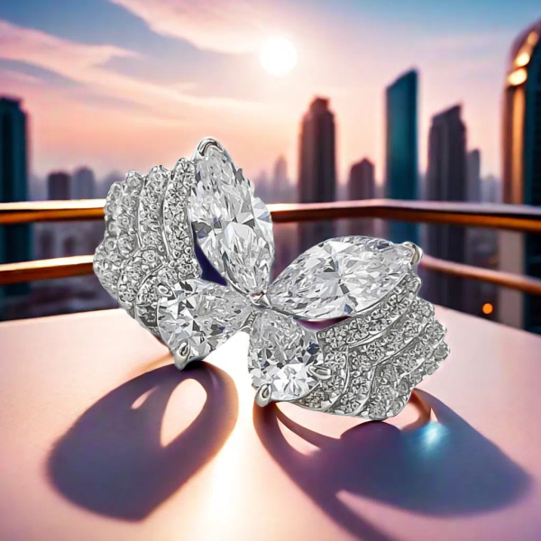 

S925 sterling silver butterfly flying Beautiful ring bestseller in Europe and America unique fashionable beautiful and elegant animal jewelry ring