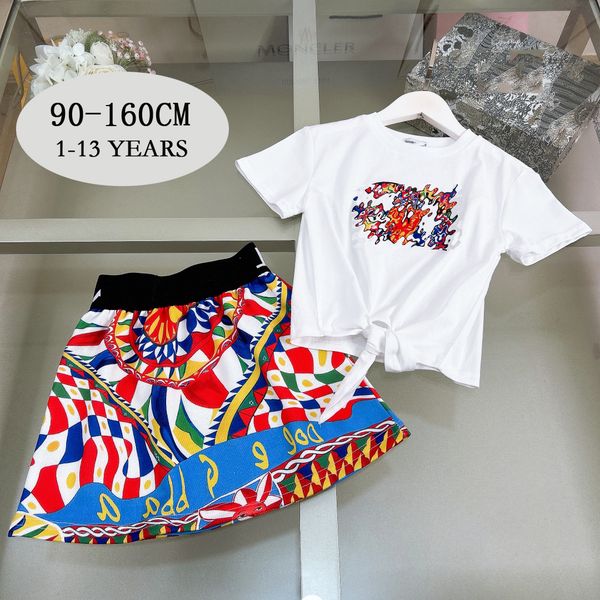

Fashion Girls Dress Sets Summer Kids Tracksuits Size 100-160cm Embroidered T-shirts and Colorful Printed Skirts, Gray