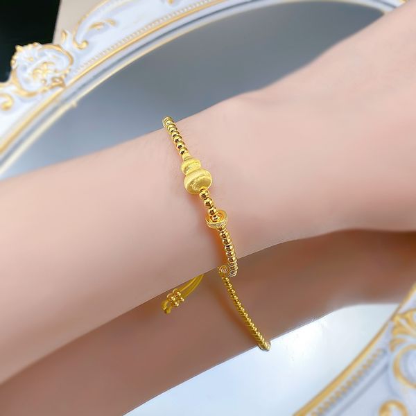 

Exquisite Designer Bridal Gift Collection: Lavish Flower Ornament Neckpiece
