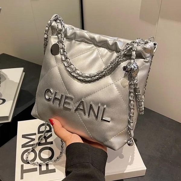 

2025 new designer bag Free shipping fashionable diamond grid chain large capacity bucket bag hand-held single shoulder tote bag 04, #2