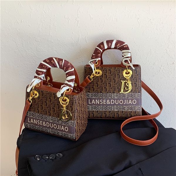 

Free Shipping Designer Red Brides Wedding New Gift For Best Friend Large Capacity Matte Handheld Crossbody Princess Dai Bag Tote Bag 03, #11