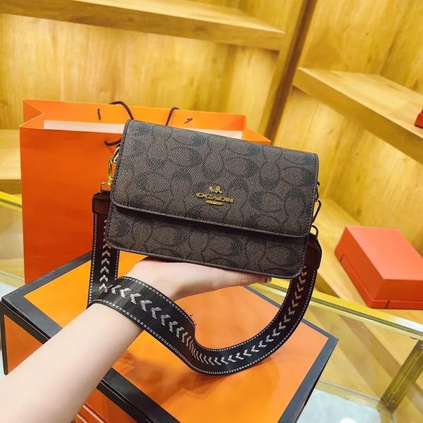 

Free Shipping 2025 New Designer Bag Fashion Printed Chain Bag Underarm Bag Single shoulder crossbody bag High quality 0011, #16