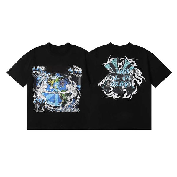 

Creative Letter Embrace the Earth Print Tee, Black