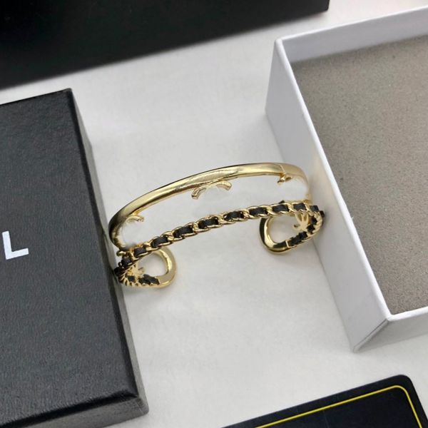 

Luxury Bracelets Women Jewelry Bracelet Letter 18K Gold Plated Wedding Lovers Gift Bangles