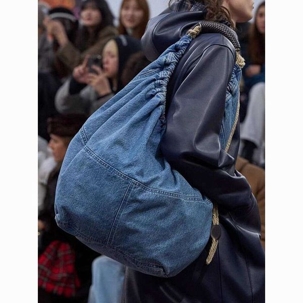 

design denim tote for women 2025 new large capacity commuting shoulder bag, spring and summer canvas bag, Denim color