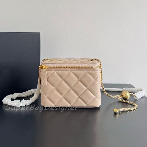 

7A ladies Designer Vanity Bag with Mirror Cosmetic Bags Chain Crossbody Bag Leather Bag Womens Make Up Case Small Handbag Mini Small Makeup Bag lady Vanity Case Bag, Beige