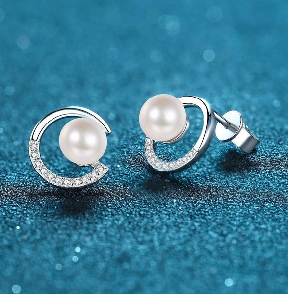 

925 Sterling Silver Stud Earrings for Women, Freshwater Pearl CC Style Moissanite Earrings, Flawless Design, High-End Fashion Jewelry