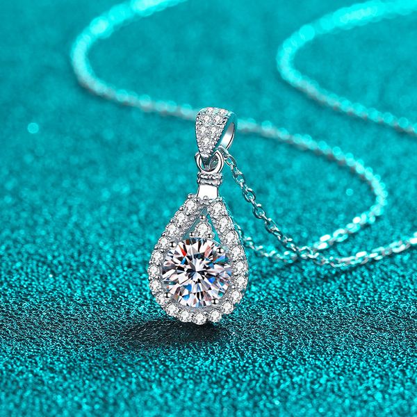 

925 Sterling Silver Moissanite Collarbone Necklace for Women PT950 Gold Plated Minimalist Rose Gold Pendant Jewelry Wholesale Ready Stock