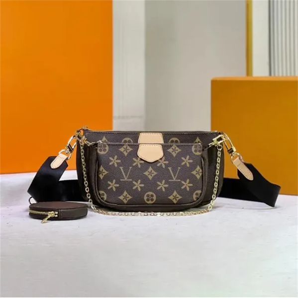 

A High Quality Multi Pochette Accessories Luxury Wallet Mini Crossbody Shoulder Bags Purses Designer Bag Woman Handbag Designers Women Purse Luxurys Handbags 2026, Pink